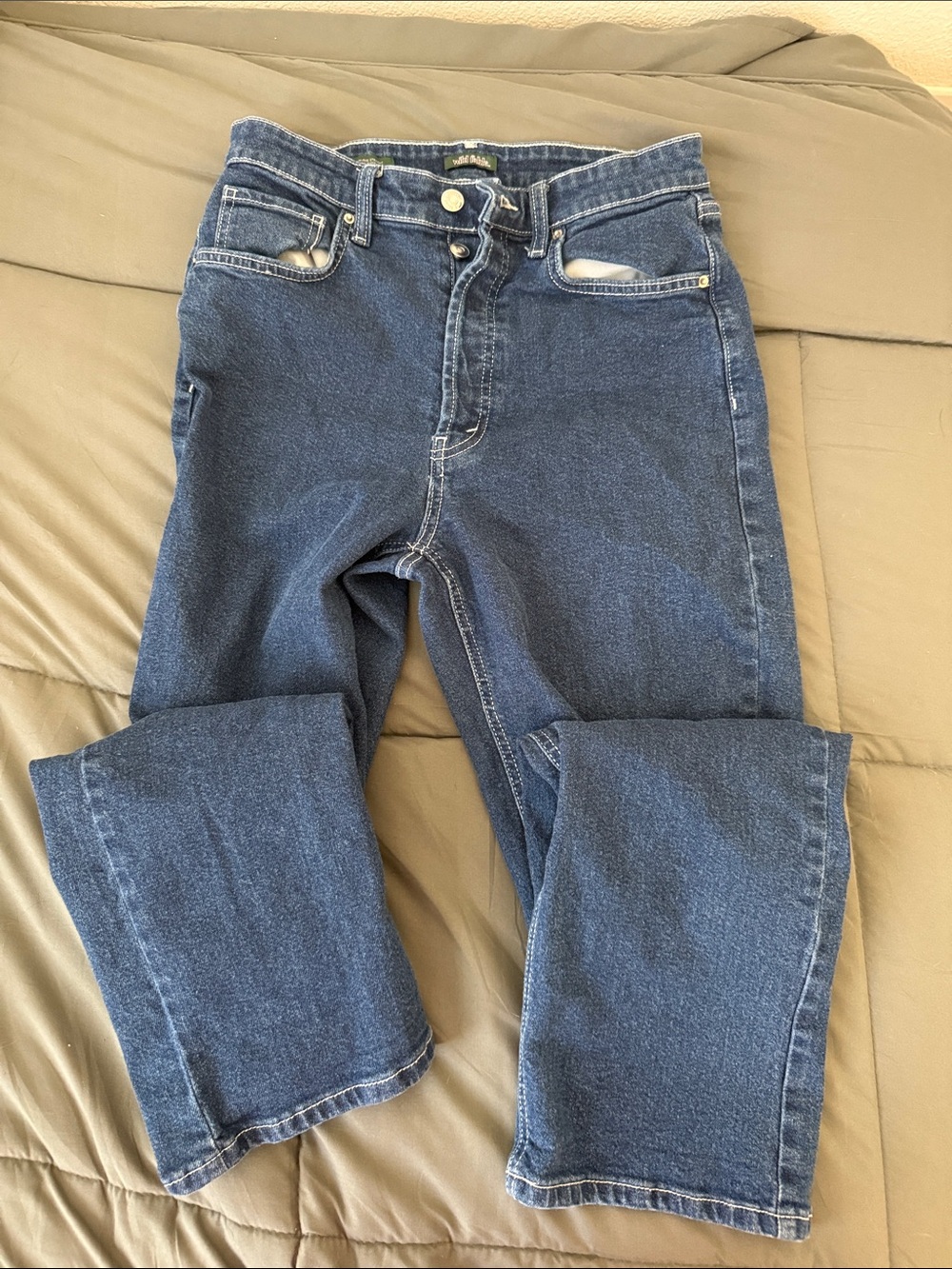 Wild Fable Classic Dark Wash White Stitch Straight Leg Jeans